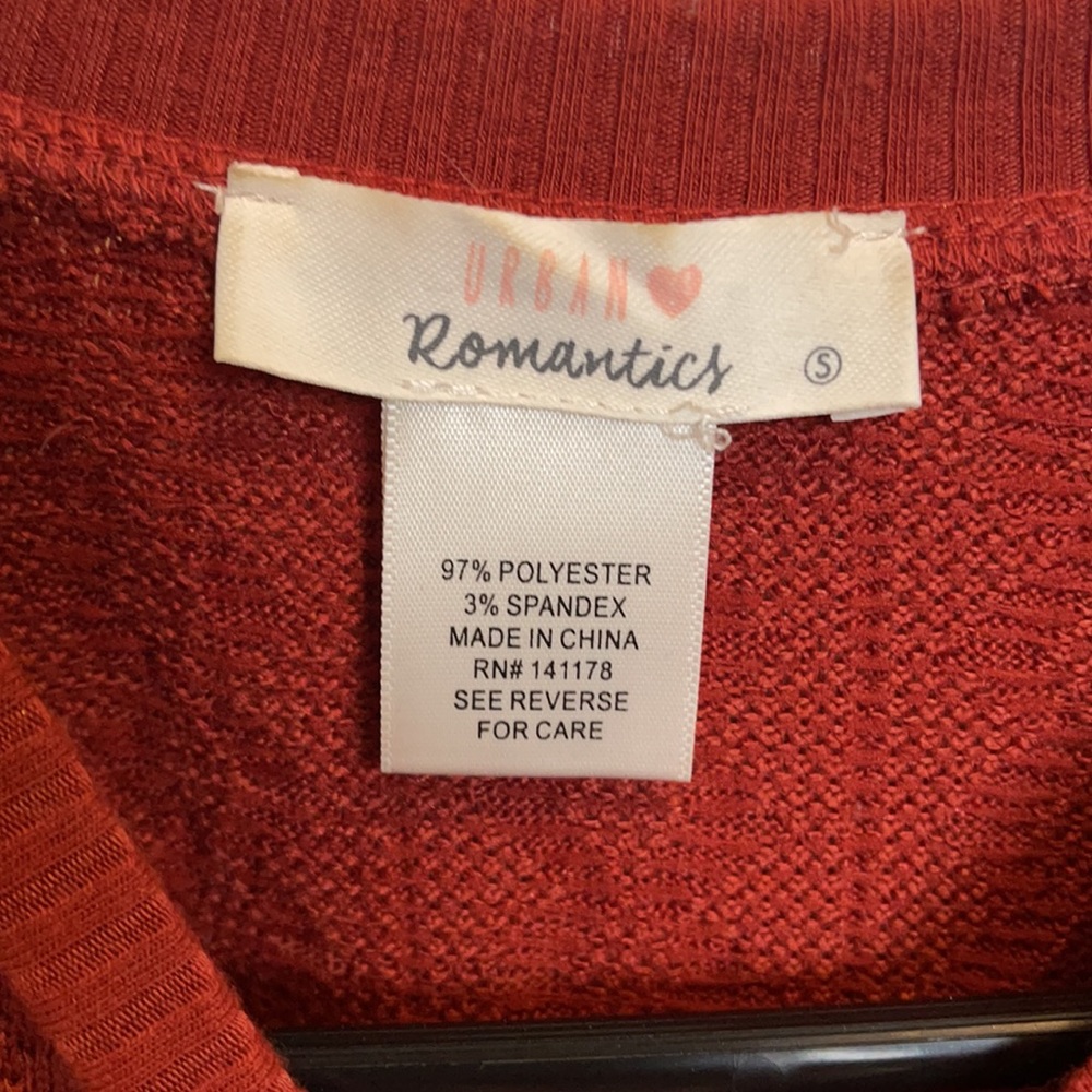 Sweater - Picture 2 of 2